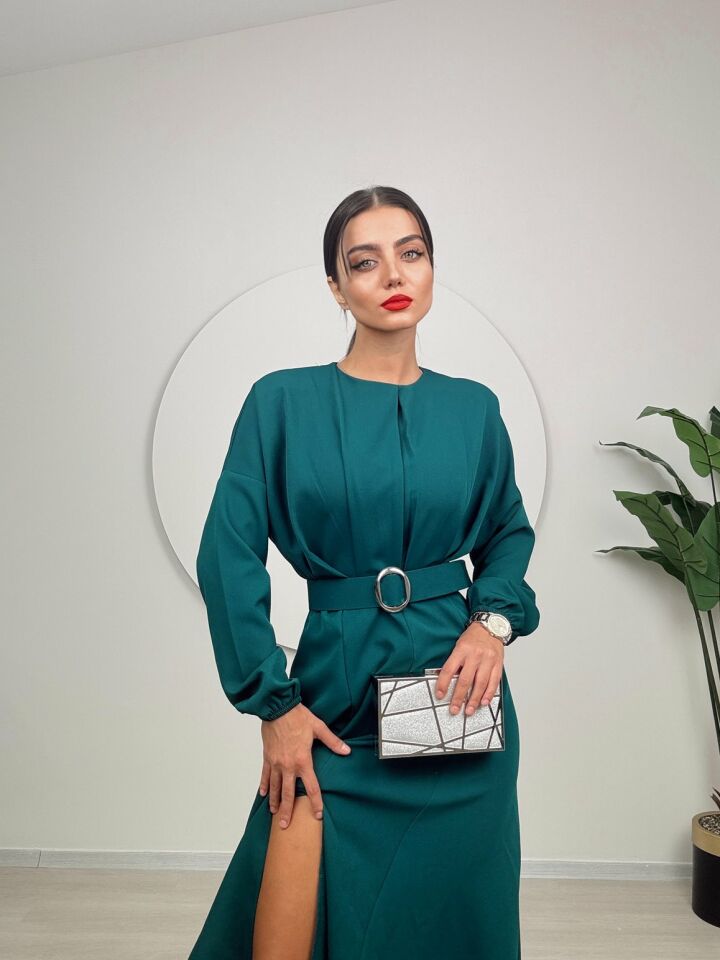 EMERALD GREEN - ZÜMRÜT YEŞİLİ