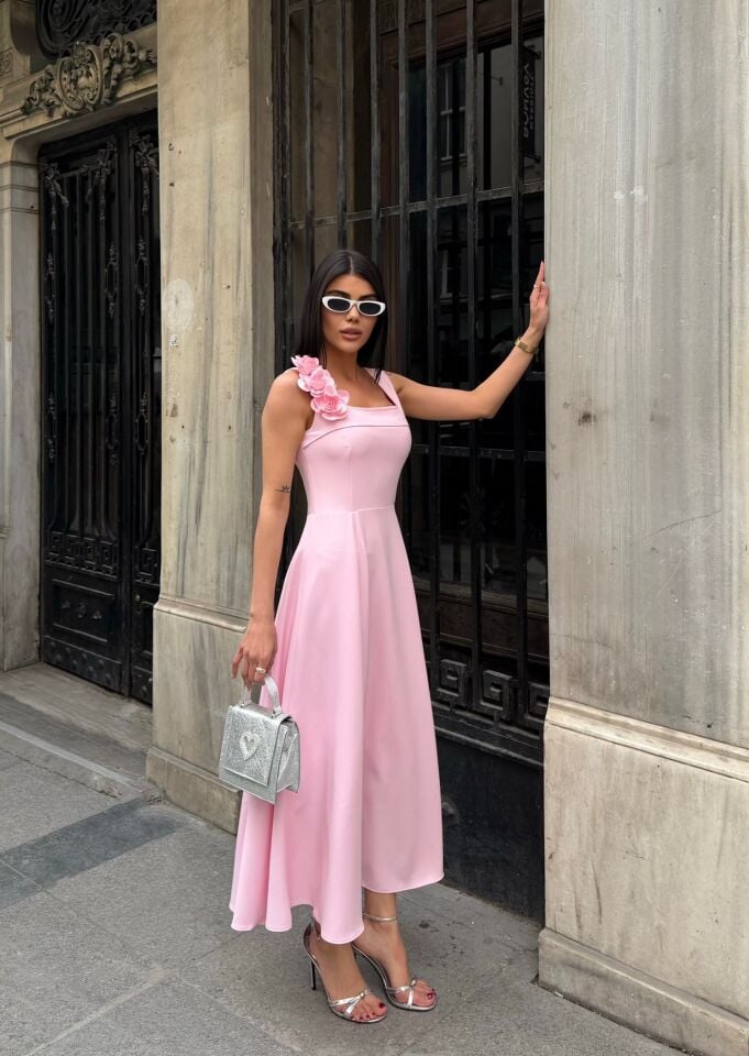 PİNK - PEMBE