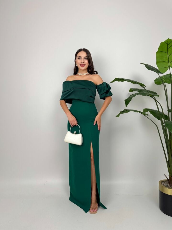 EMERALD GREEN - ZÜMRÜT YEŞİLİ