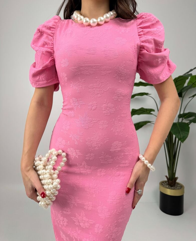 4026 KABARTMA POLYESTER ELBİSE PİNK - PEMBE